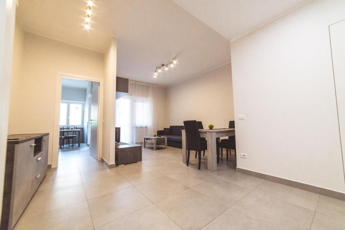 Appartamento Simonetti Lido di Ostia Luaran gambar